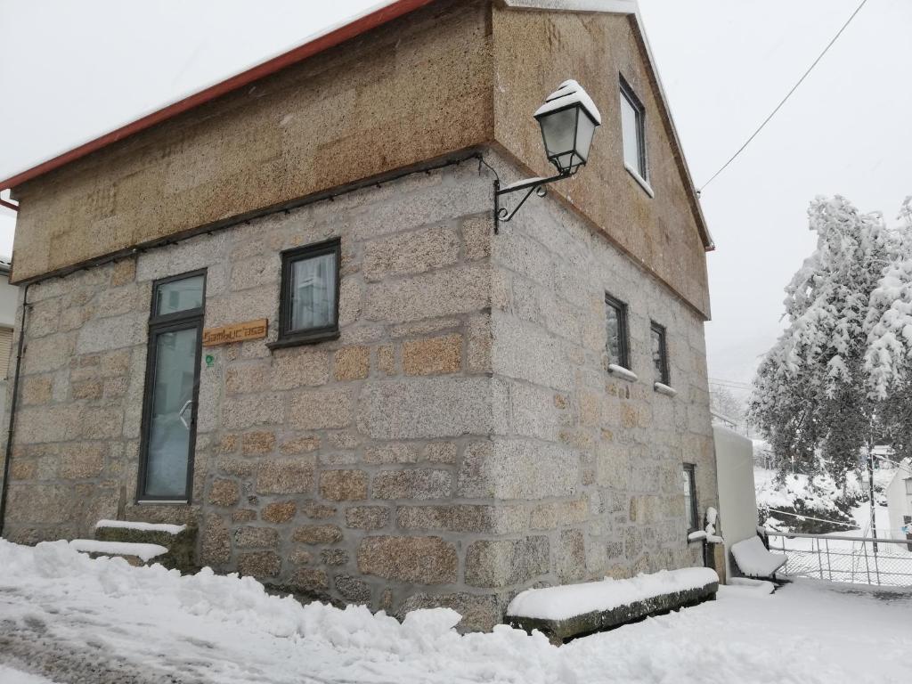 Serra da Estrela com neve